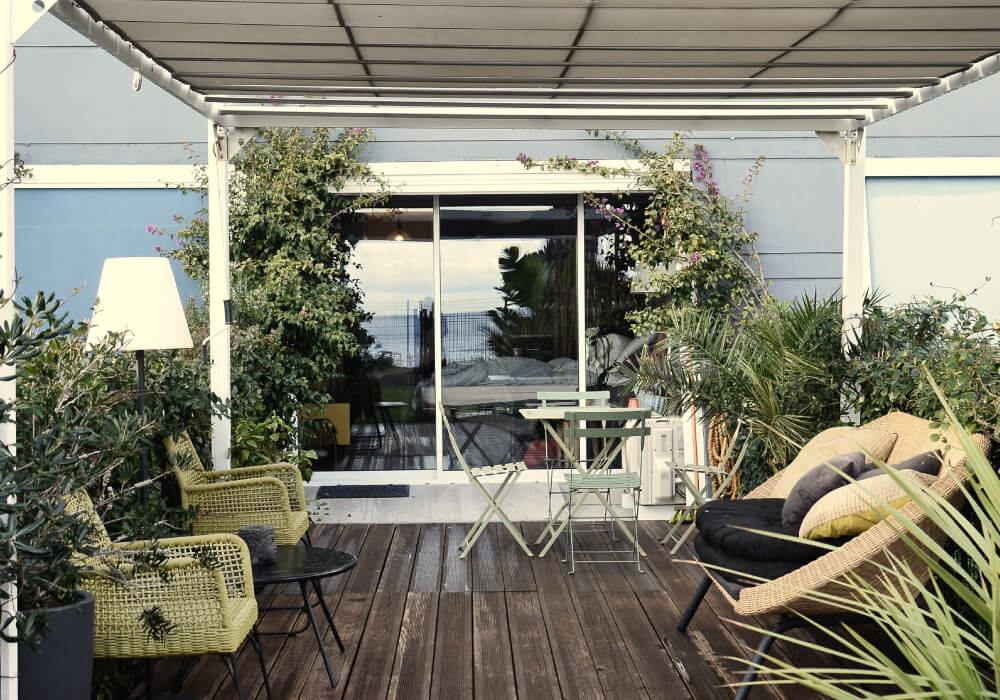 Apartamento con jardín exterior